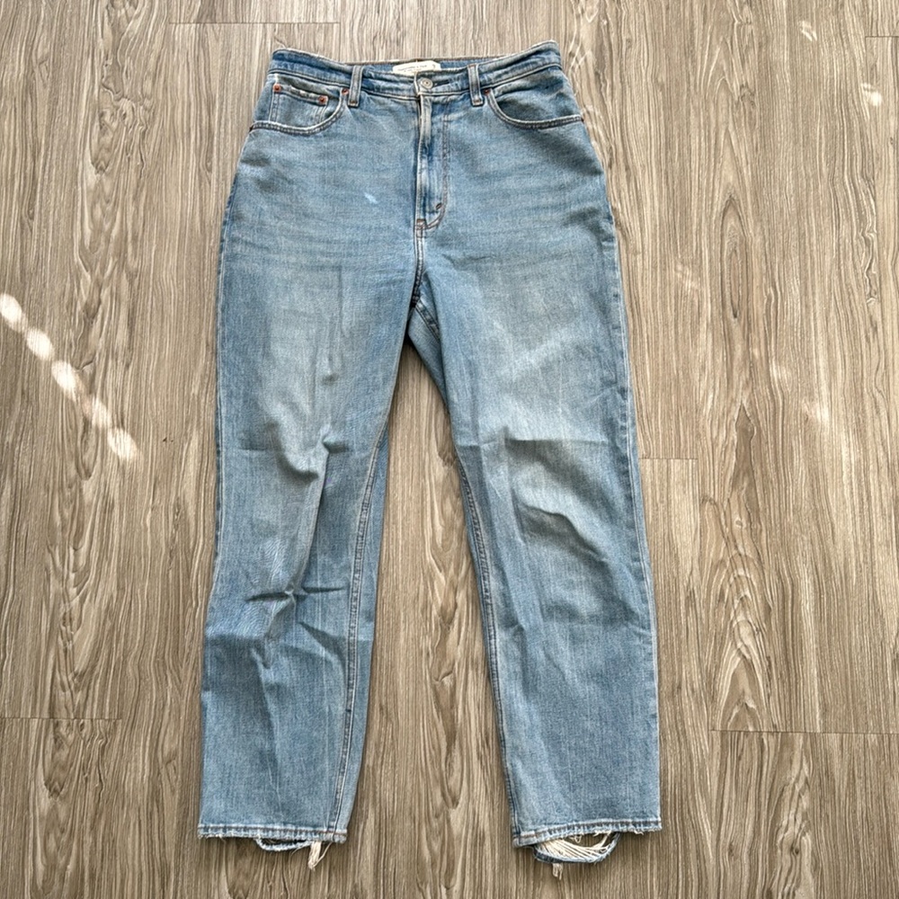Abercrombie and Fitch Ultra High Rise - Ankle Straight
